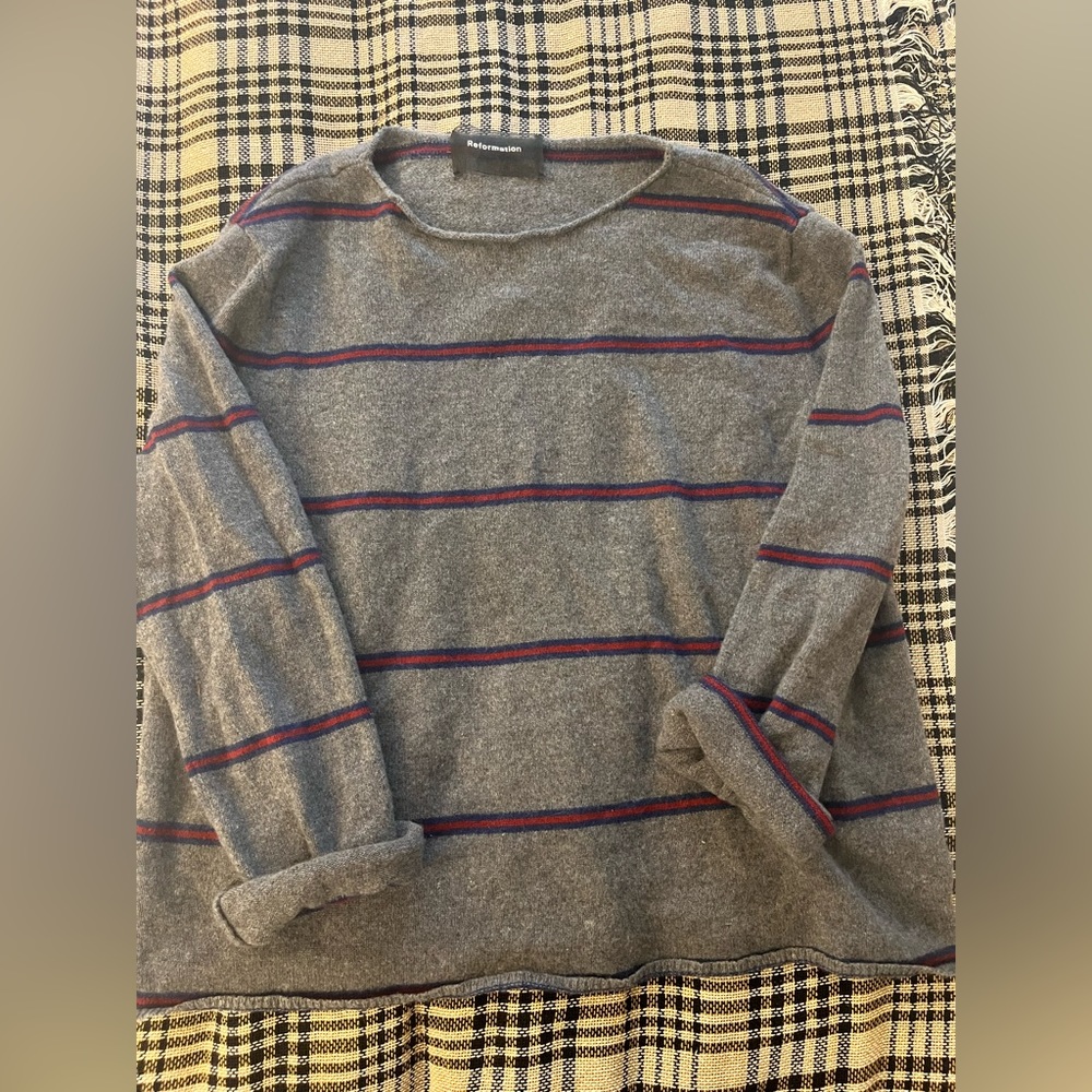 The Reformation- The Boyfriend Cashmere Sweater